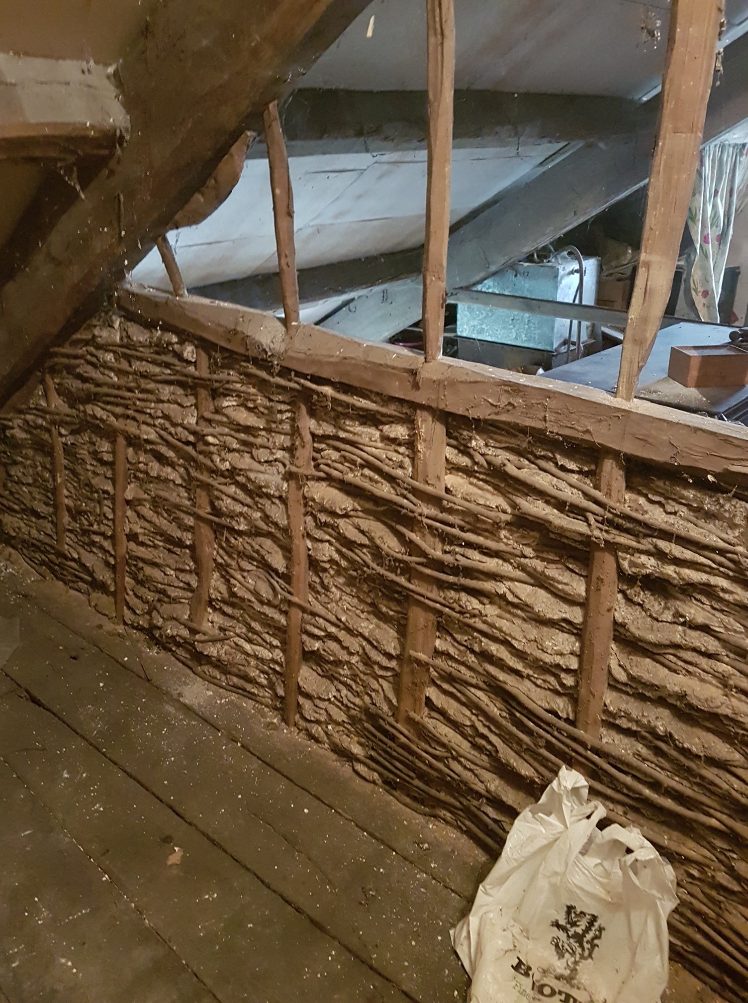 29664793 1835256836773387 8128002630183524819 O